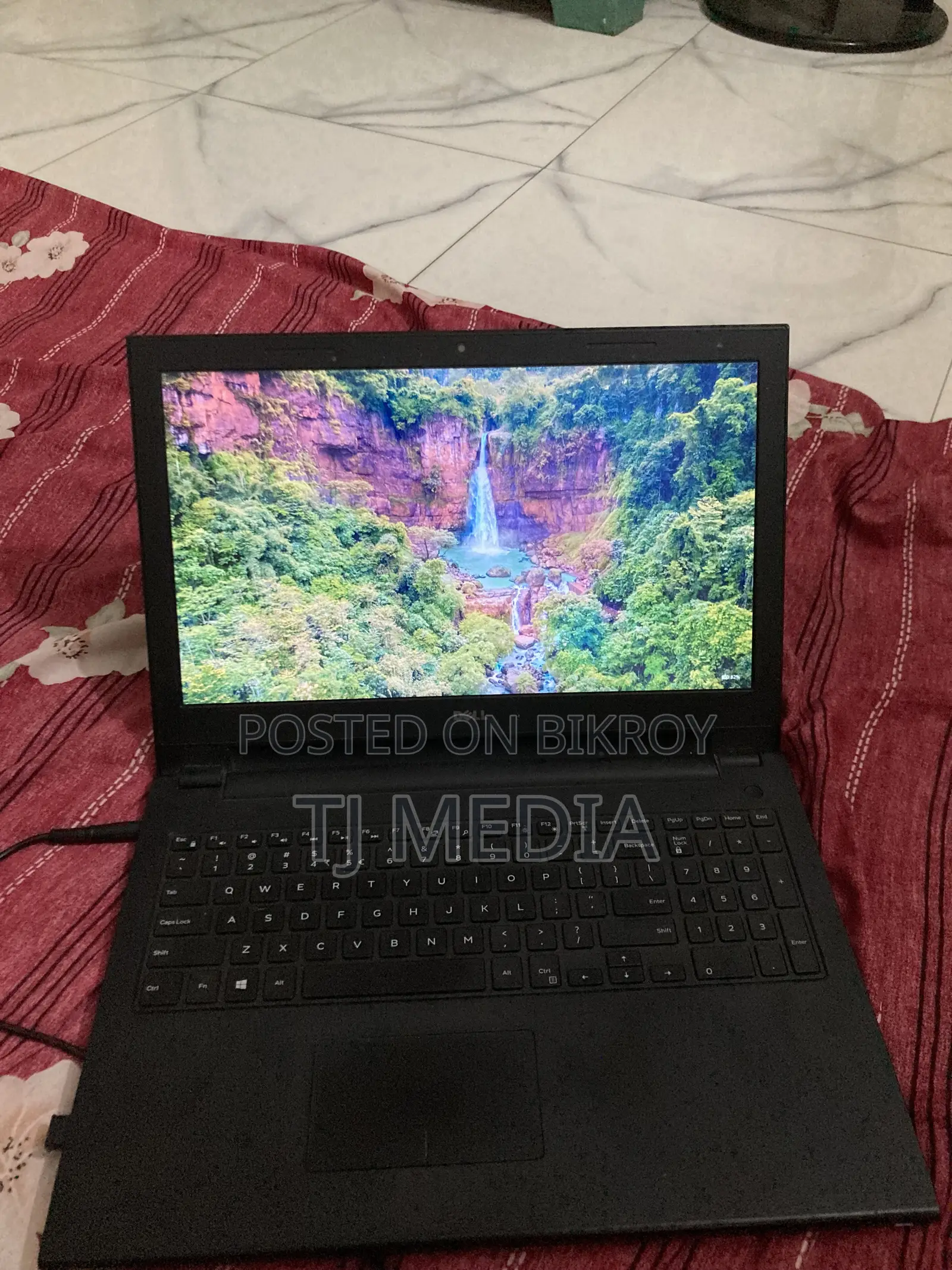 ল্যাপটপ ডেল ইন্সপায়রণ ৩৫৪২ ৮জিবি ইন্টেল কোর আই৫ এসএসডি ২৫৬জিবি