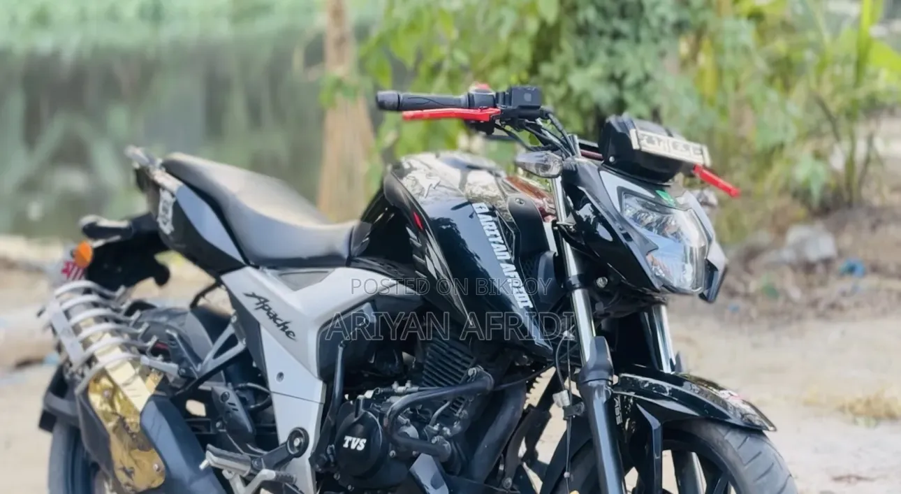 New TVS Apache RTR 160 4V 2022 Black
