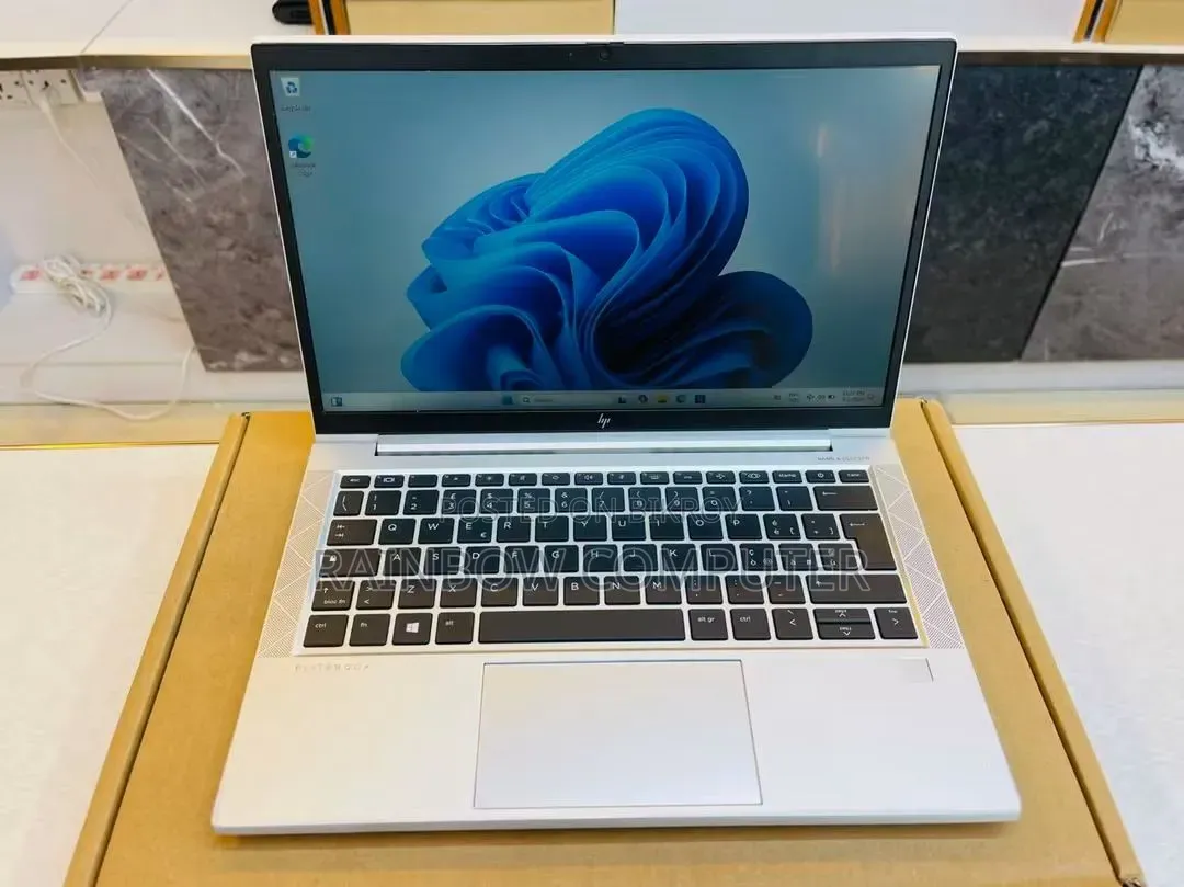 Laptop HP EliteBook 835 G7 8GB AMD Ryzen 7 SSD 256GB