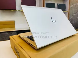 Laptop HP EliteBook 835 G7 8GB AMD Ryzen 7 SSD 256GB