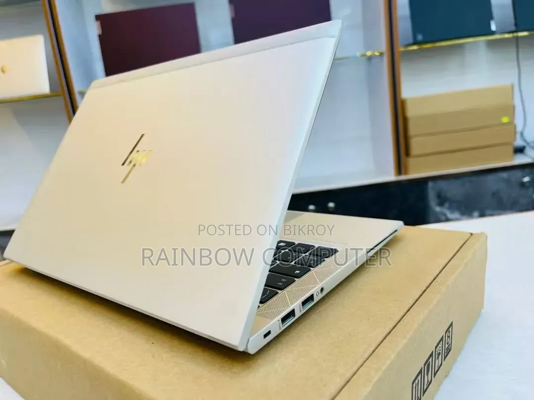 Laptop HP EliteBook 835 G7 8GB AMD Ryzen 7 SSD 256GB