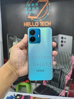 iQOO 128 GB