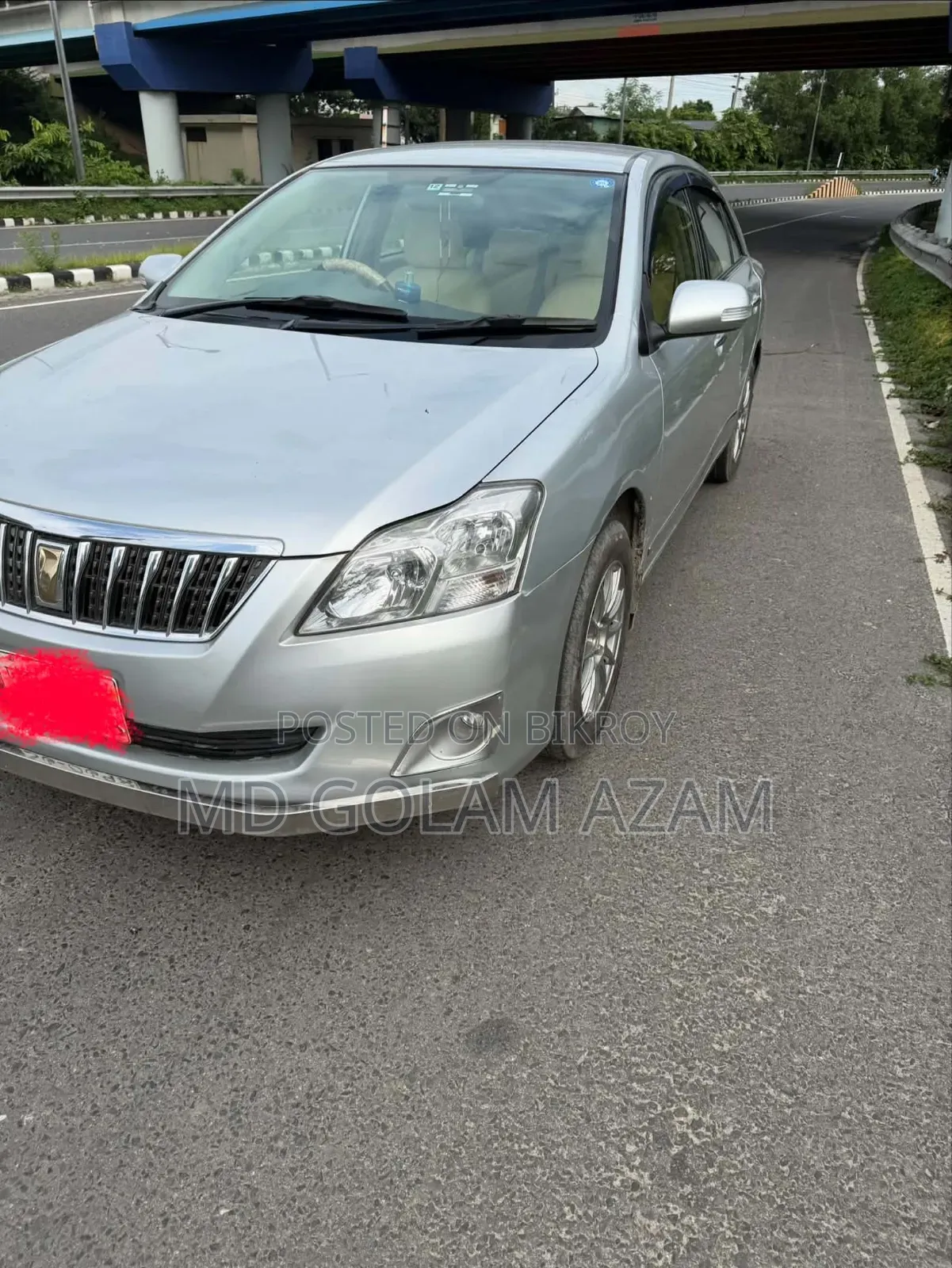 টয়োটা প্রিমিও ২০১২ সিলভার