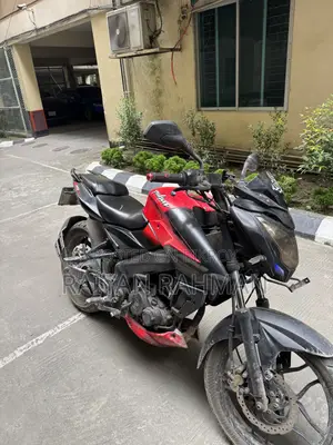 Bajaj Pulsar NS 160 2018 Red