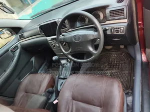 Toyota Corolla 2005 Maroon