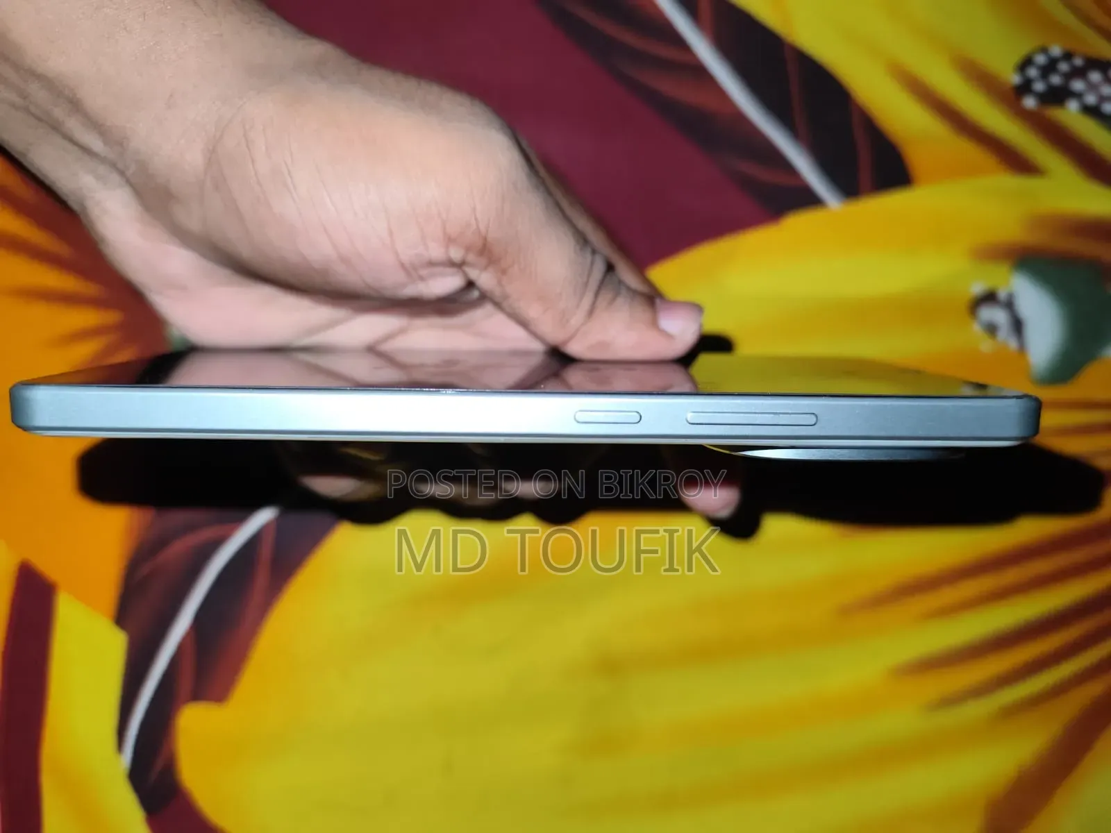 আইকিউওও জেড১০ ২৫৬ জিবি হোয়াইট