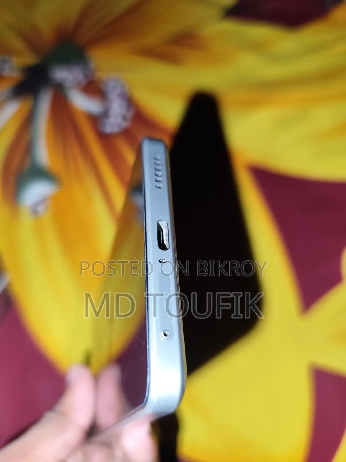 আইকিউওও জেড১০ ২৫৬ জিবি হোয়াইট