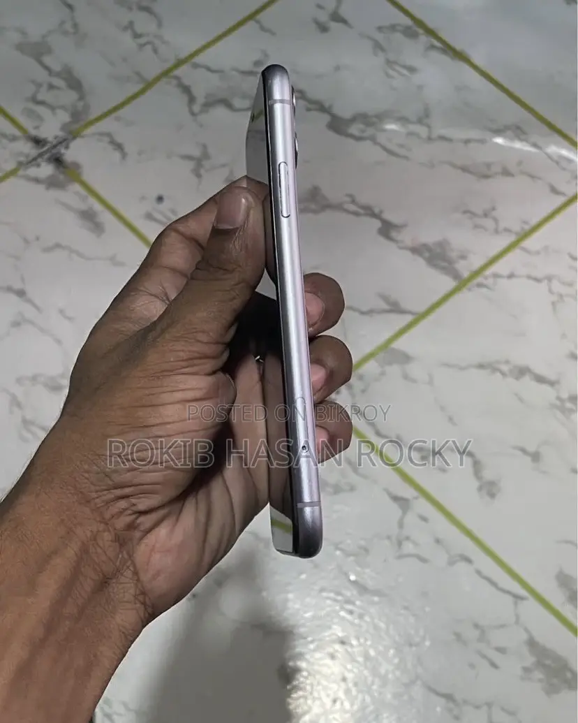 Apple iPhone 11 128 GB Purple