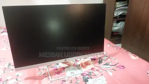 HP 24-inch Monitor