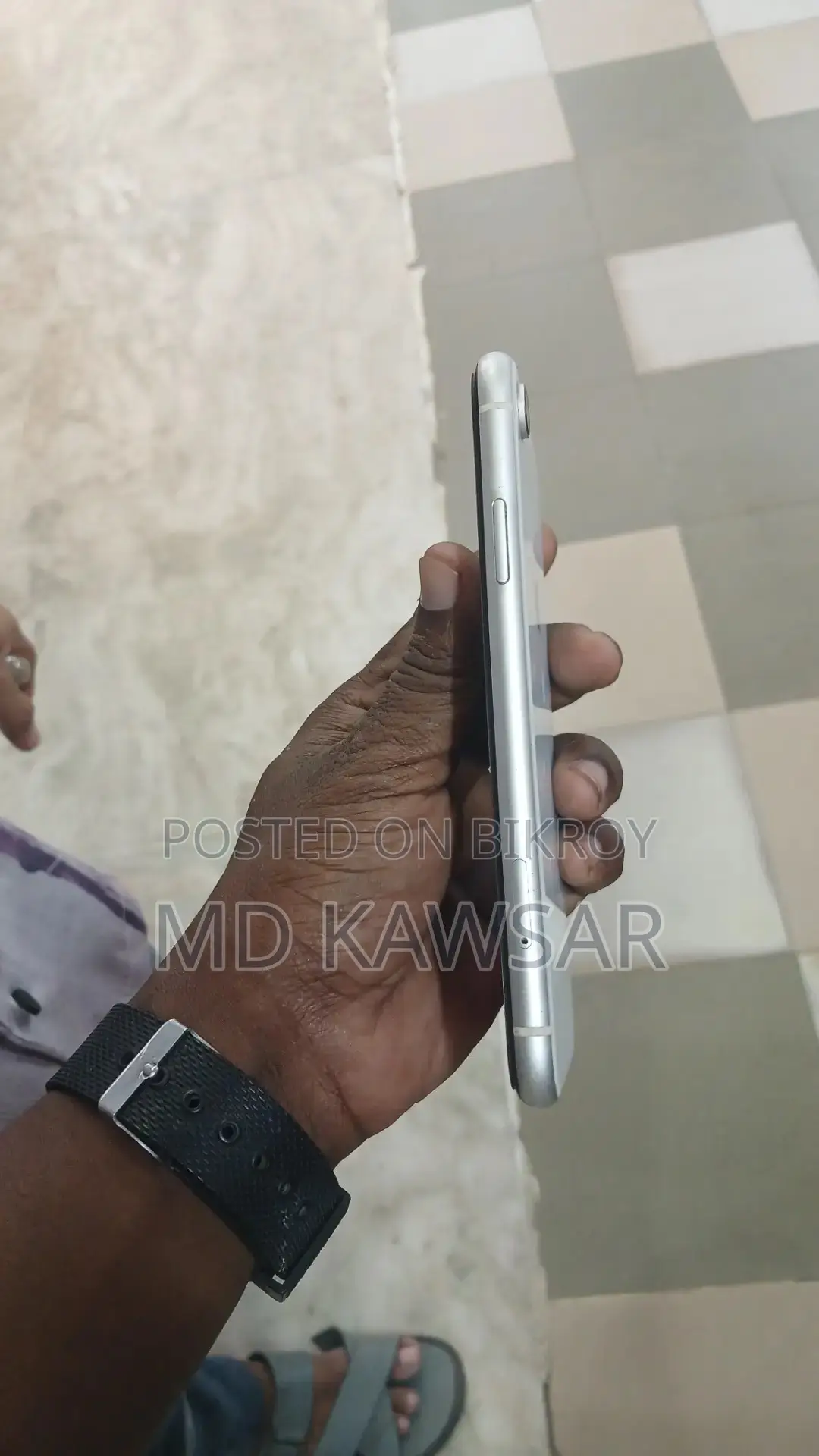 Apple iPhone XR 64 GB White