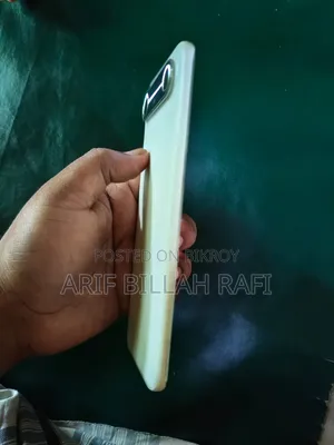 টেকনো পোভা স্লিম ৫জি ২৫৬ জিবি হোয়াইট