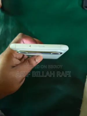 টেকনো পোভা স্লিম ৫জি ২৫৬ জিবি হোয়াইট