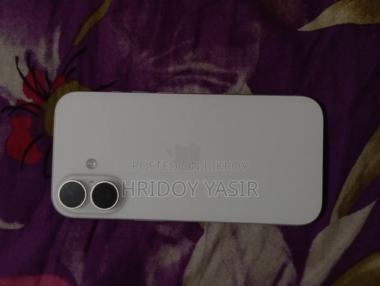 New Apple iPhone 17 256 GB White