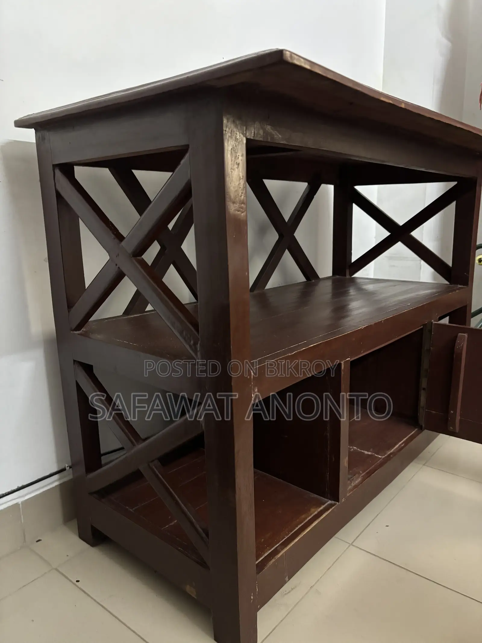 স্টাডি টেবিল বিক্রি হবে