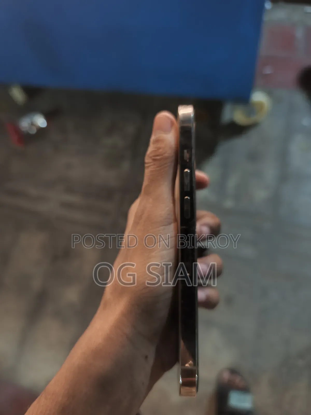 অ্যাপল আইফোন ১৩ প্রো ১২৮ জিবি গোল্ড