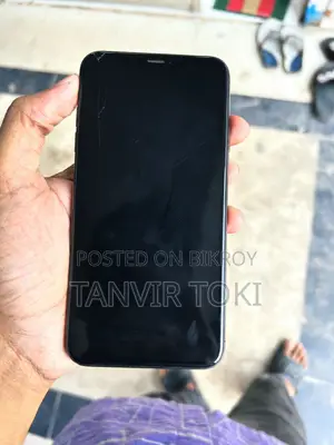 অ্যাপল আইফোন এক্সএস ম্যাক্স ২৫৬ জিবি ব্ল্যাক