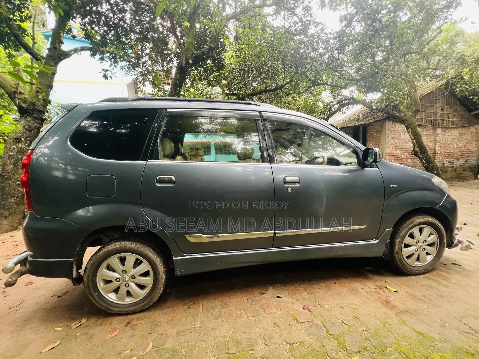 Toyota Avanza 2010