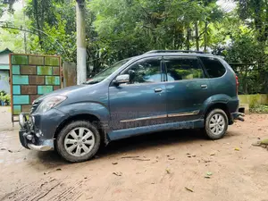 Toyota Avanza 2010