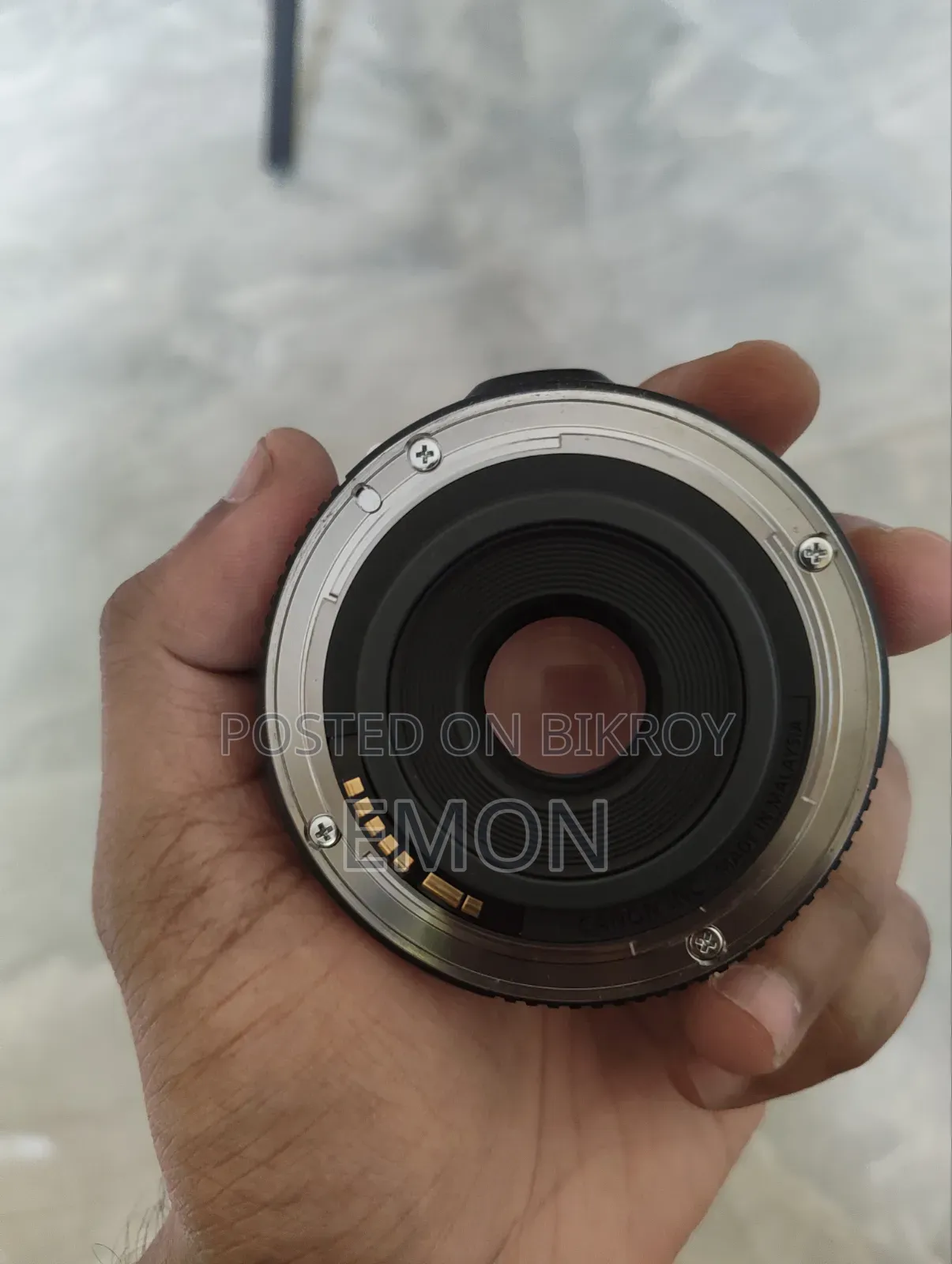 Canon EF-S 24mm F/2.8 STM