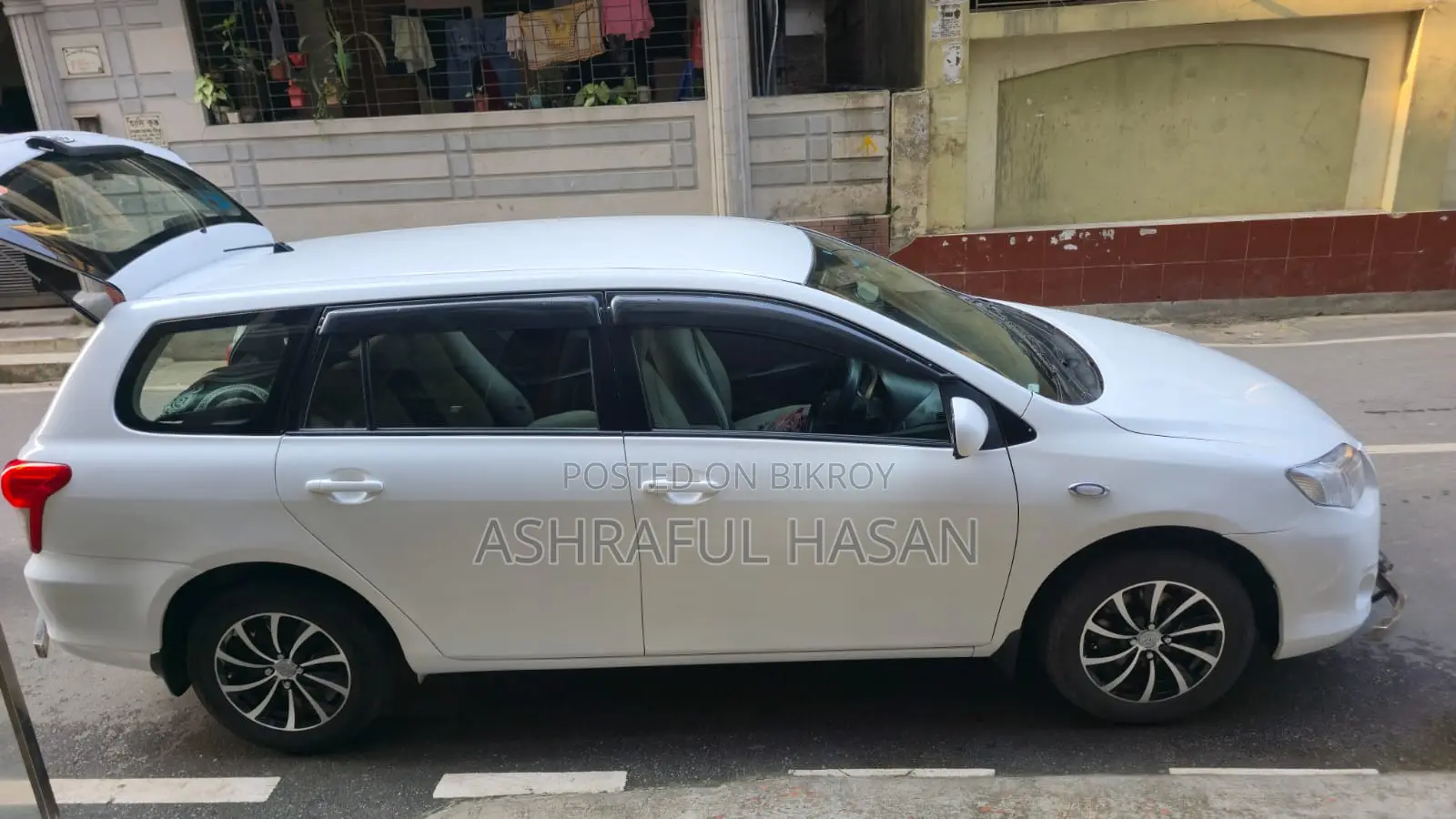 Toyota Corolla Fielder 2011 White