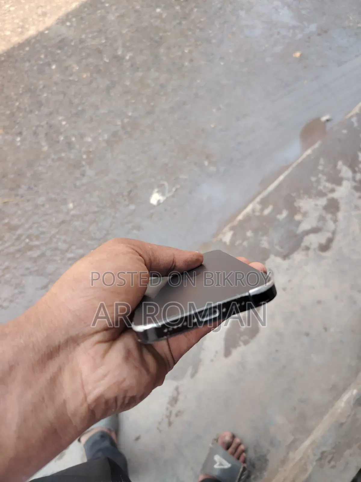 অ্যাপল আইফোন ১৬ প্রো ২৫৬ জিবি ব্ল্যাক