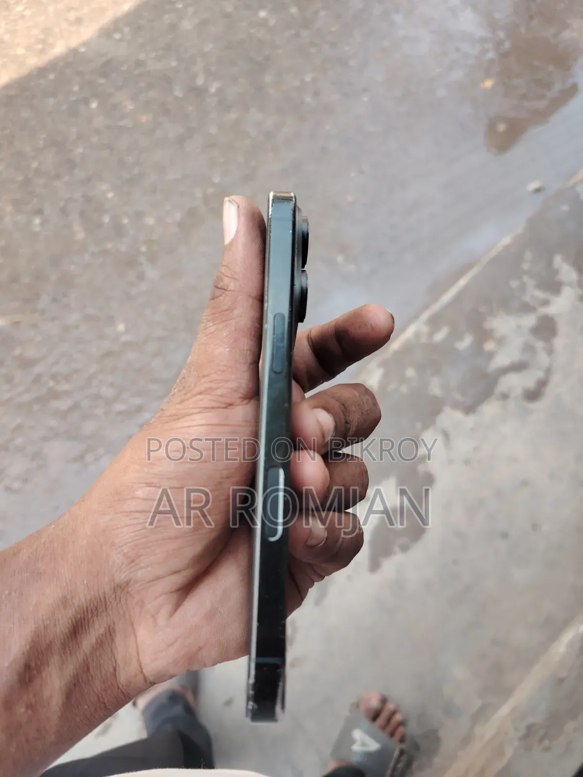 অ্যাপল আইফোন ১৬ প্রো ২৫৬ জিবি ব্ল্যাক
