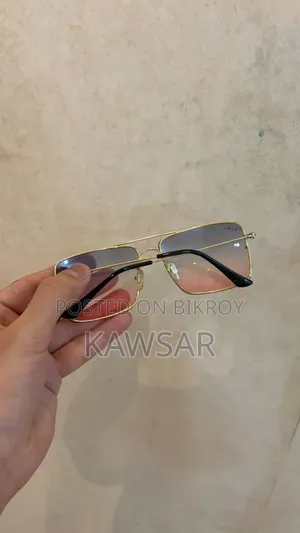 রে-ব্যান এভিয়েটর সানগ্লাস