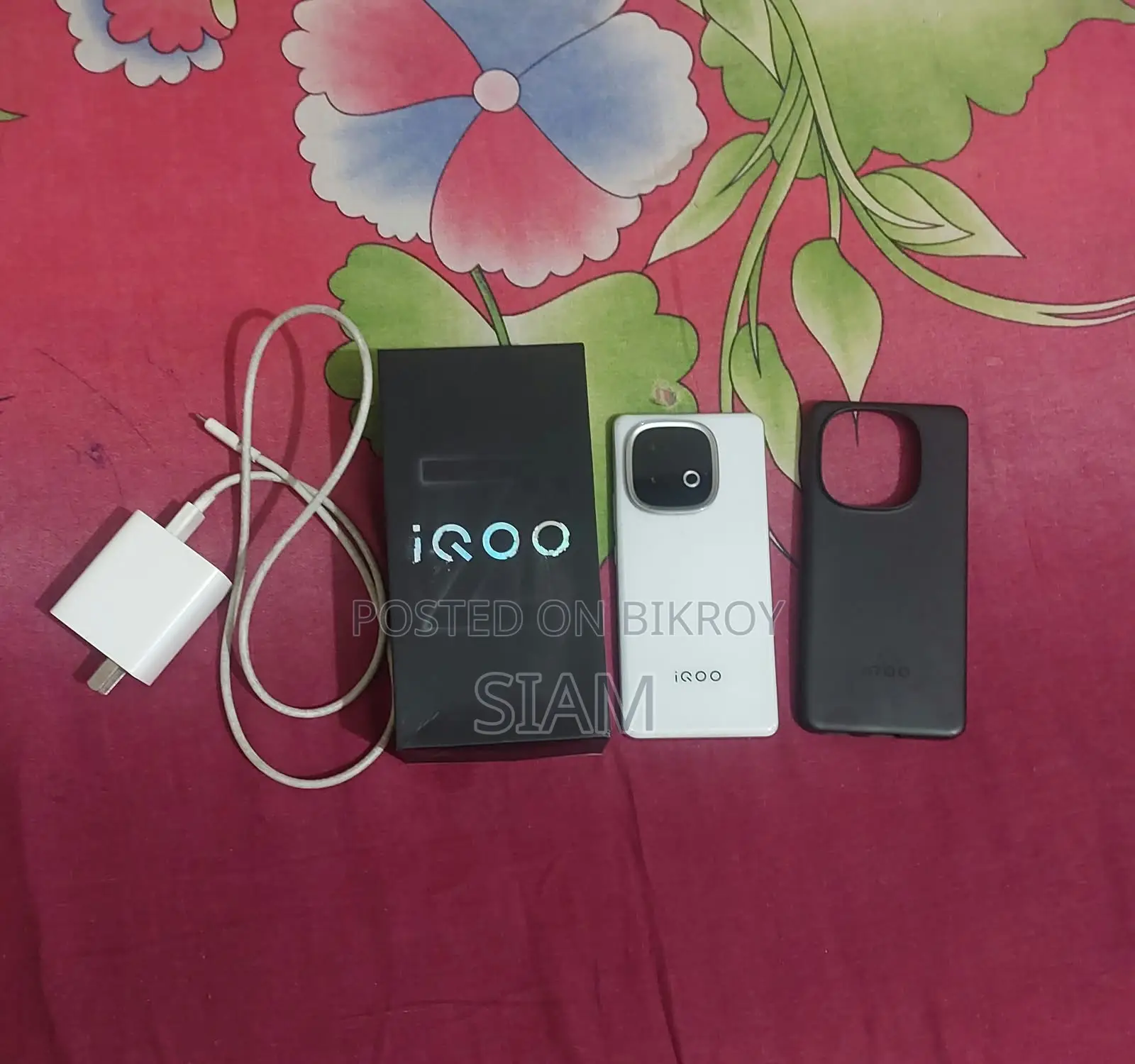iQOO Z10 256 GB White