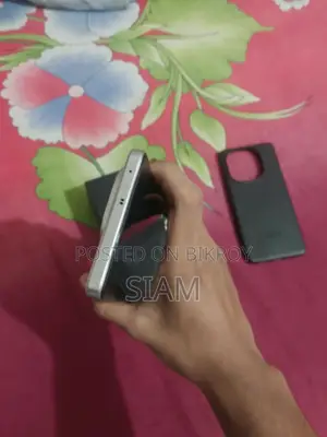 iQOO Z10 256 GB White