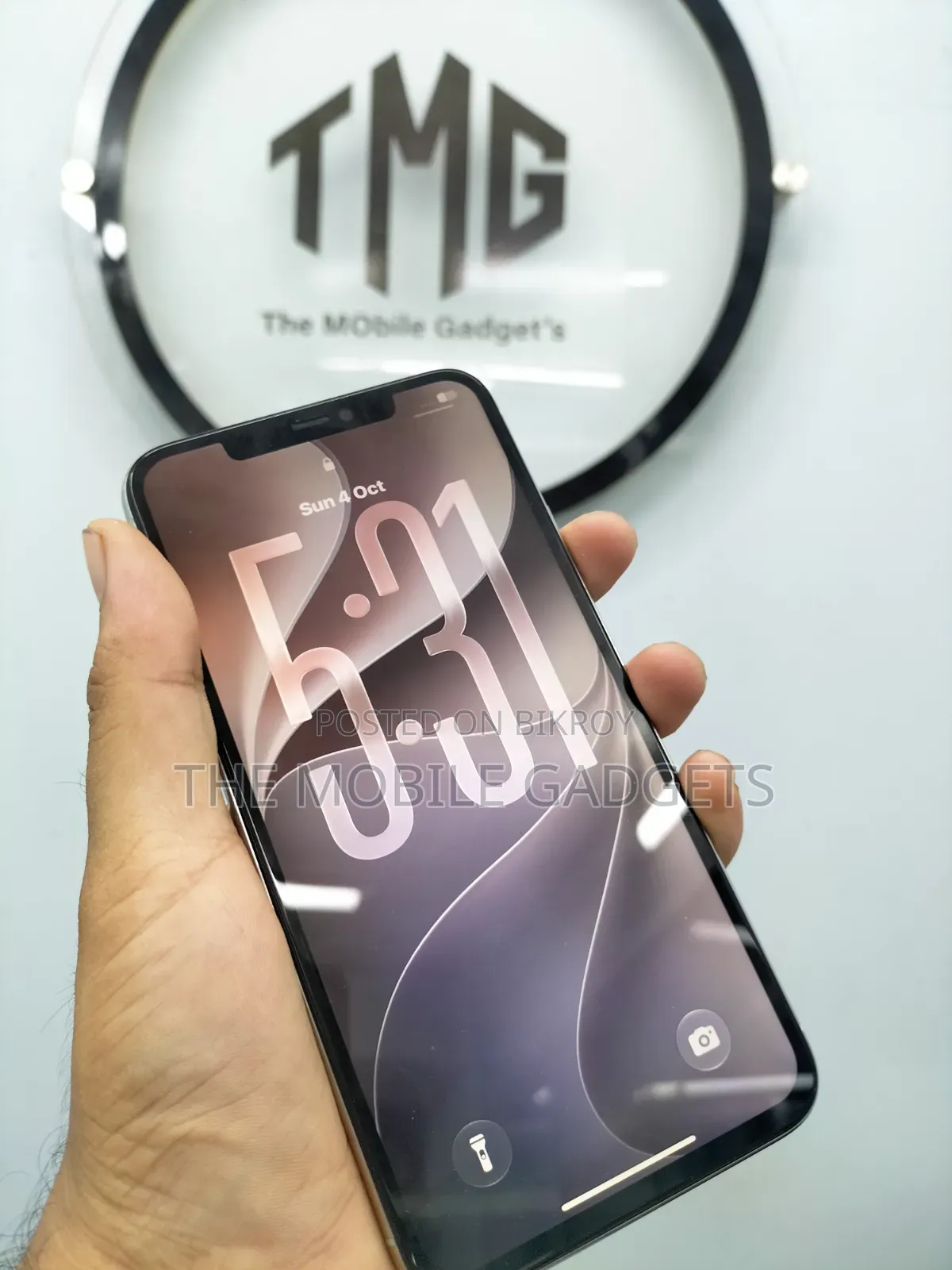 অ্যাপল আইফোন ১১ প্রো ম্যাক্স ৬৪ জিবি সাদা