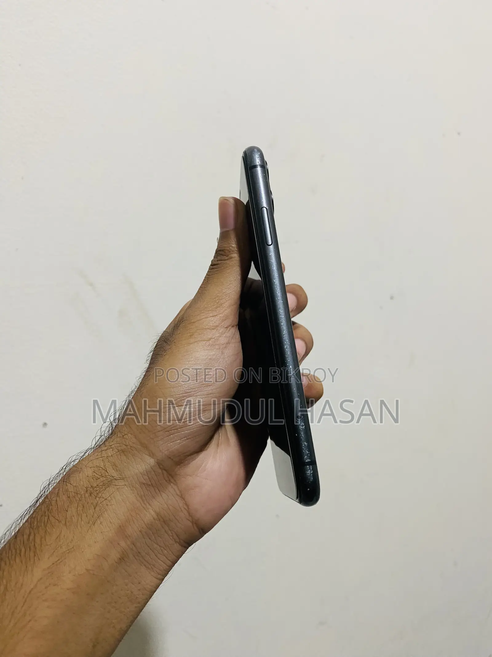 অ্যাপল আইফোন ১১ ১২৮ জিবি ব্ল্যাক