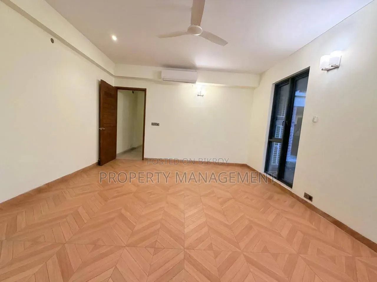 6-Bedroom Apartment in Gulshan for rent