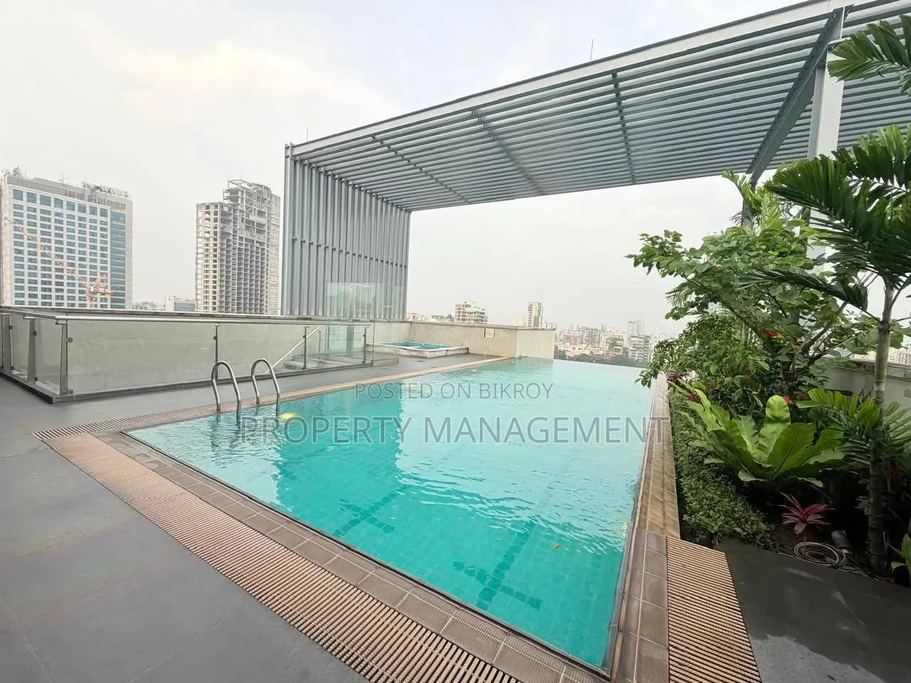 6-Bedroom Apartment in Gulshan for rent