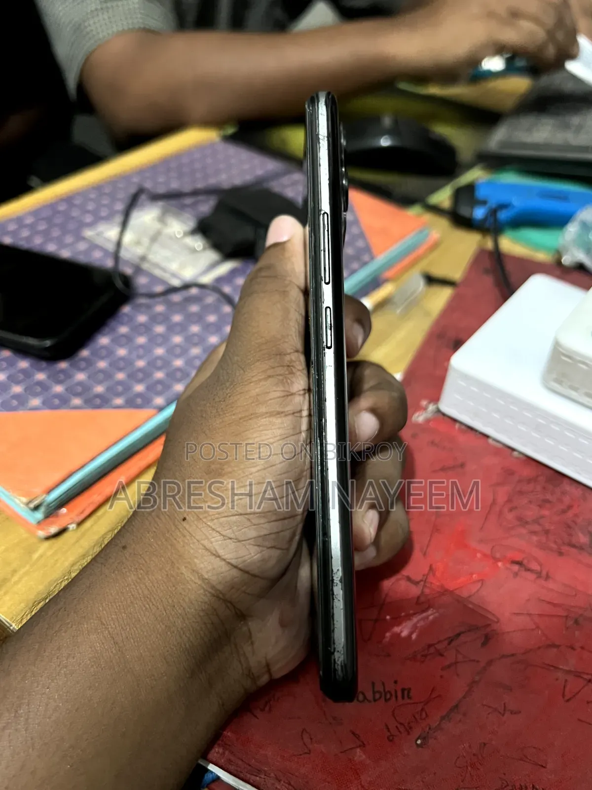 রিয়েলমি ৮ প্রো ১২৮ জিবি ব্ল্যাক