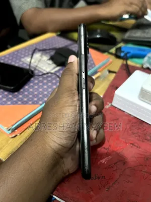 রিয়েলমি ৮ প্রো ১২৮ জিবি ব্ল্যাক