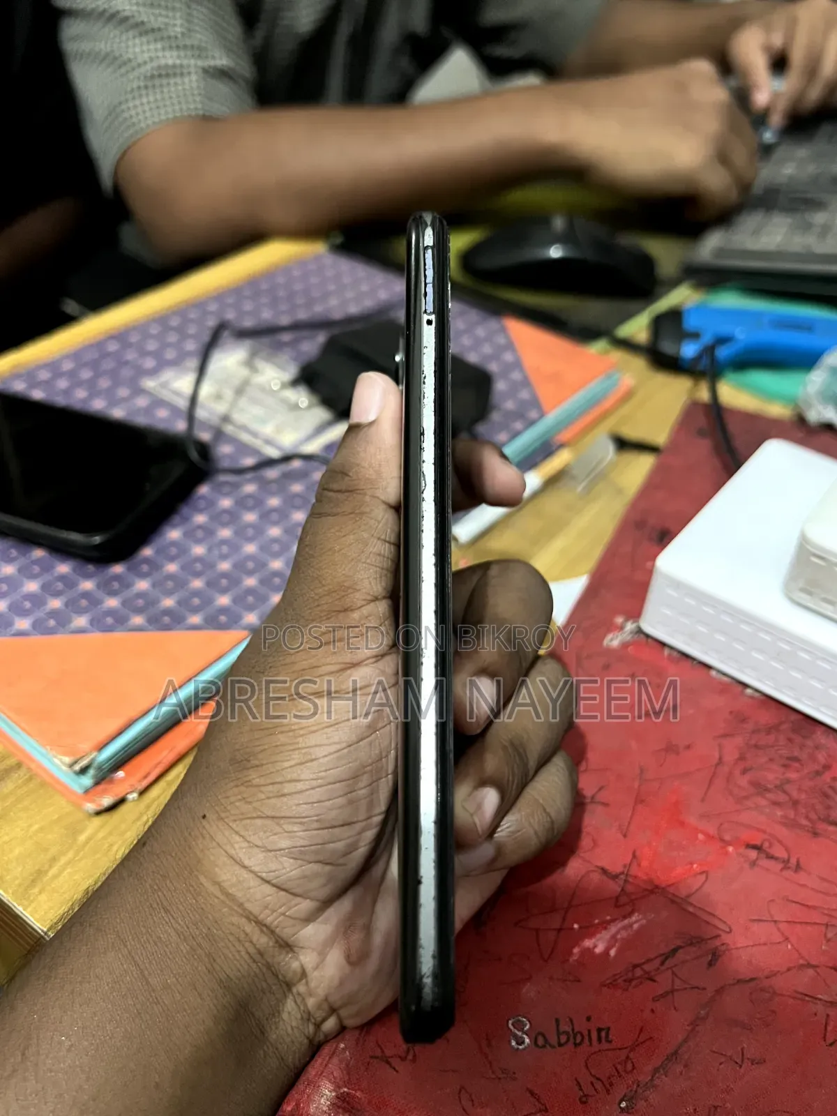 রিয়েলমি ৮ প্রো ১২৮ জিবি ব্ল্যাক