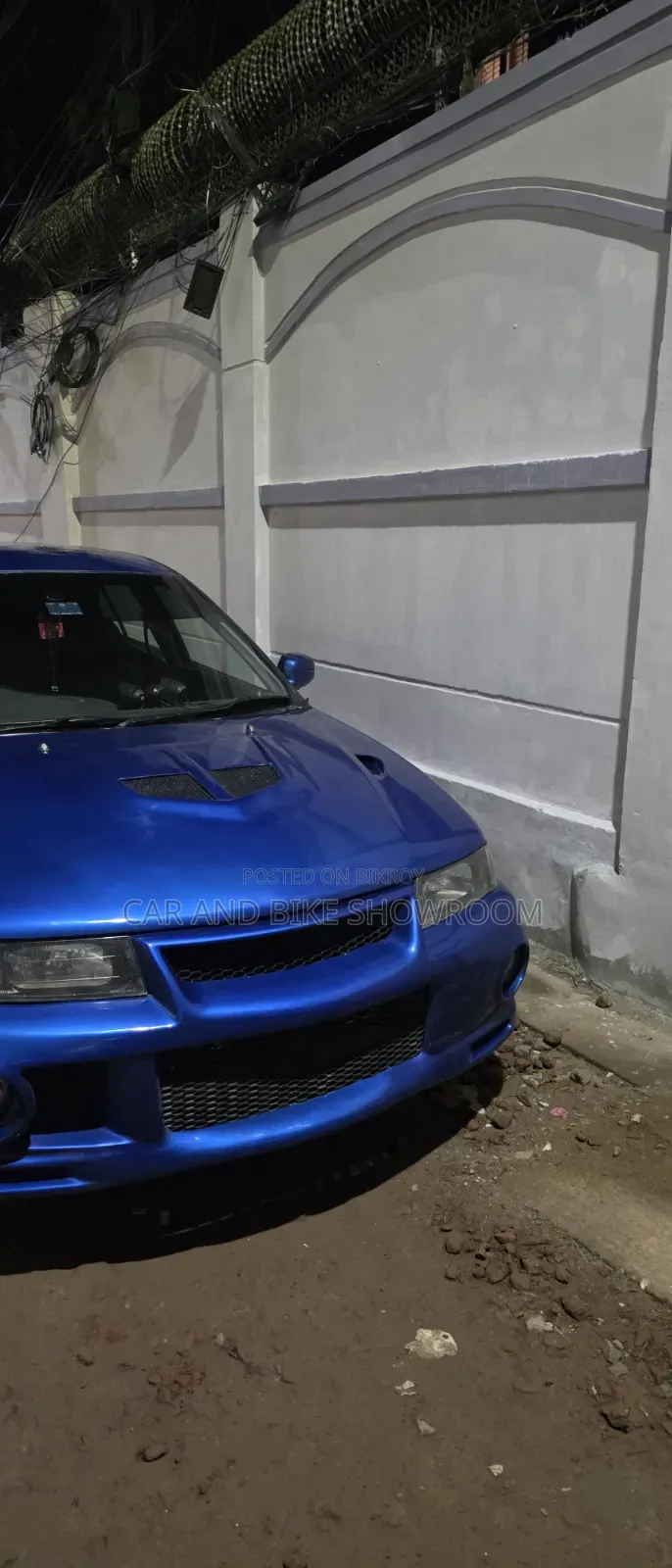 Mitsubishi Lancer 2000 Blue