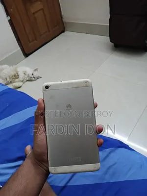 হুয়াওয়ে টি১৫৬ সাদা