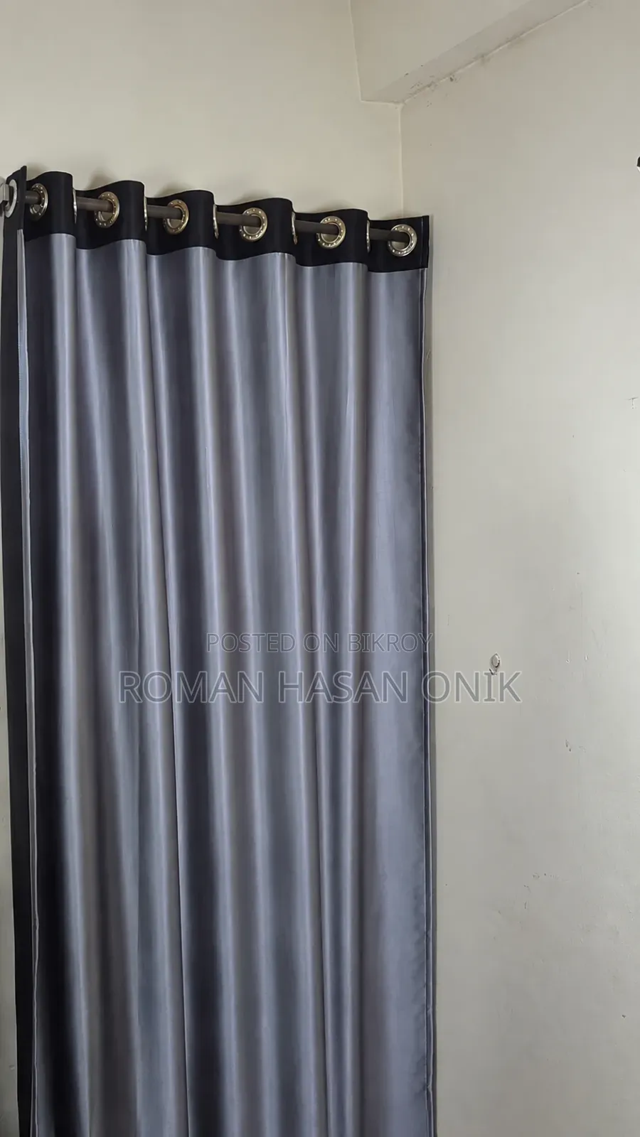 Curtain Ash