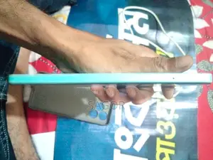 রিয়েলমি সি৫১ ৬৪ জিবি সবুজ