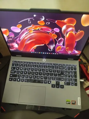 New Laptop Lenovo LOQ 15AHP10 16GB AMD Ryzen 5 SSD 512GB