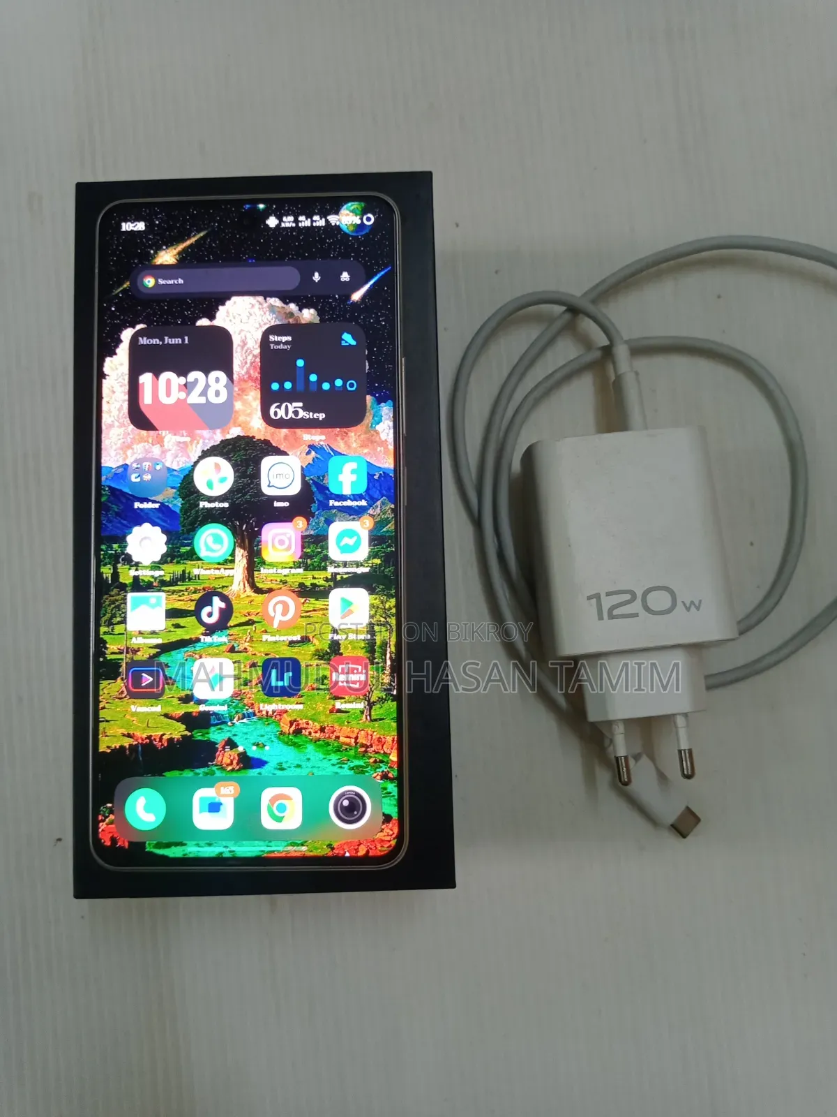 আইকিউও ২৫৬ জিবি সাদা