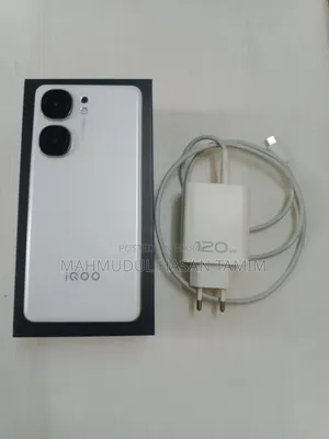iQOO 256 GB White