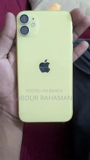 Apple iPhone 11 64 GB Yellow