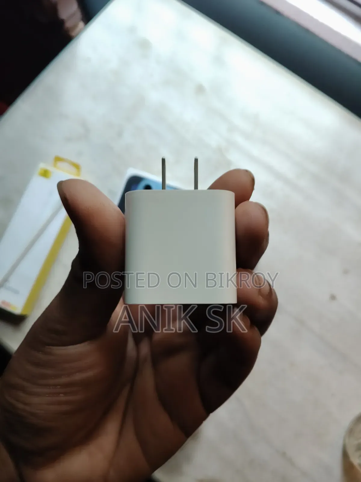 Apple 64 GB Blue