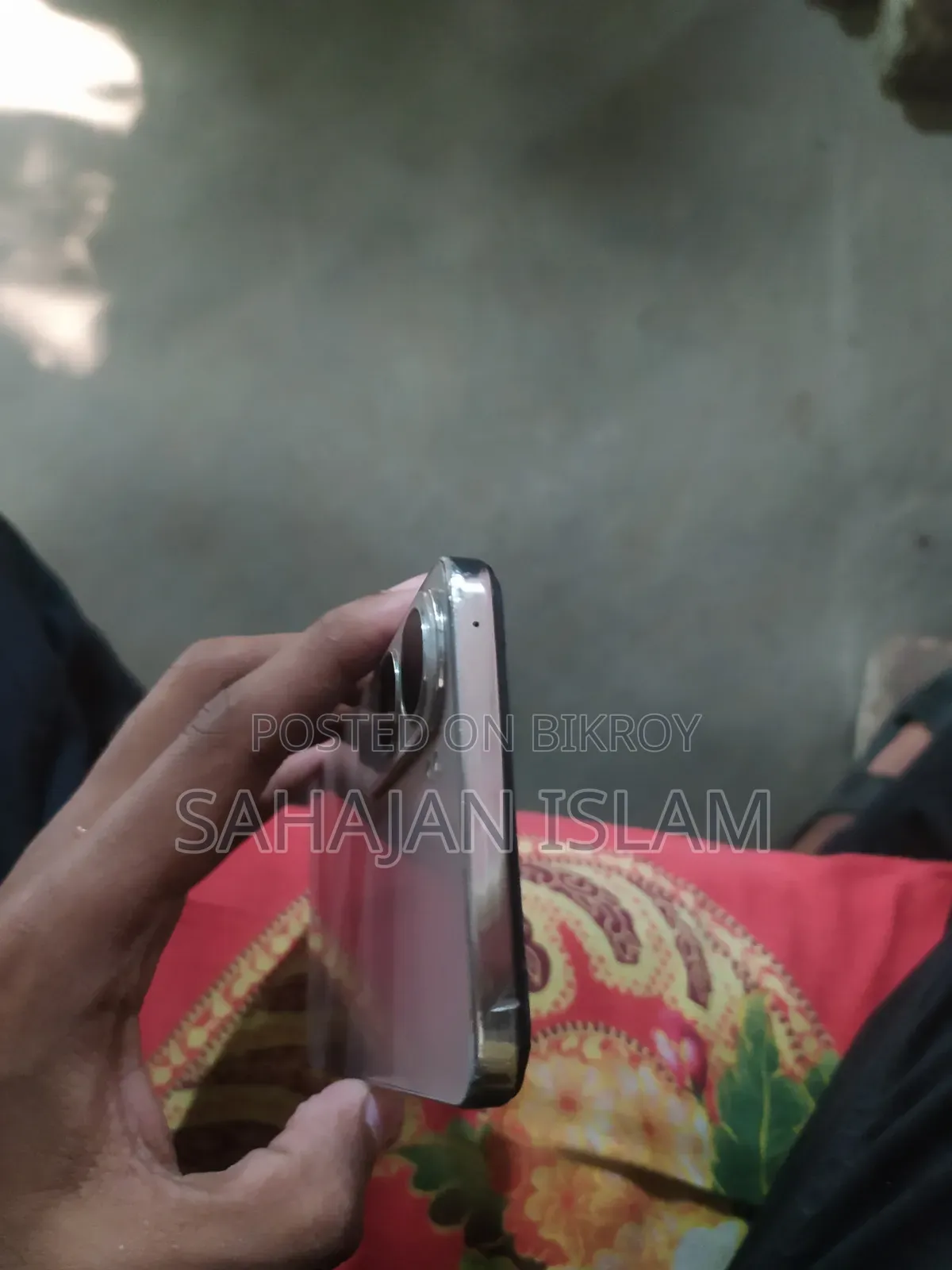 Vivo Y300 128 GB Silver