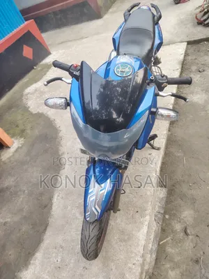 TVS Apache RTR 160 2V 2018 Blue