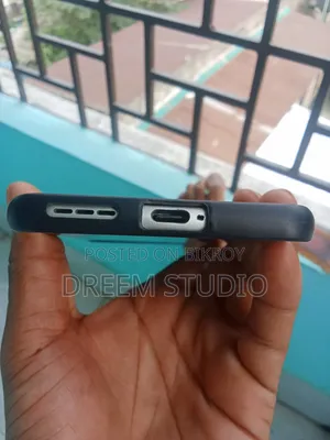 ইনফিনিক্স হট ৬০ প্রো+ ২৫৬ জিবি সিলভার