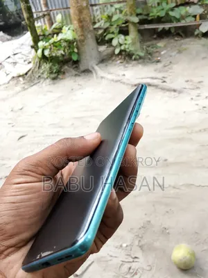 মোটোরোলা এজ ৬০ ফিউশন ২৫৬ জিবি