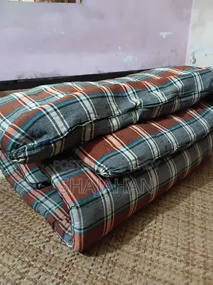 5 feet by 7 feet bed will be sold